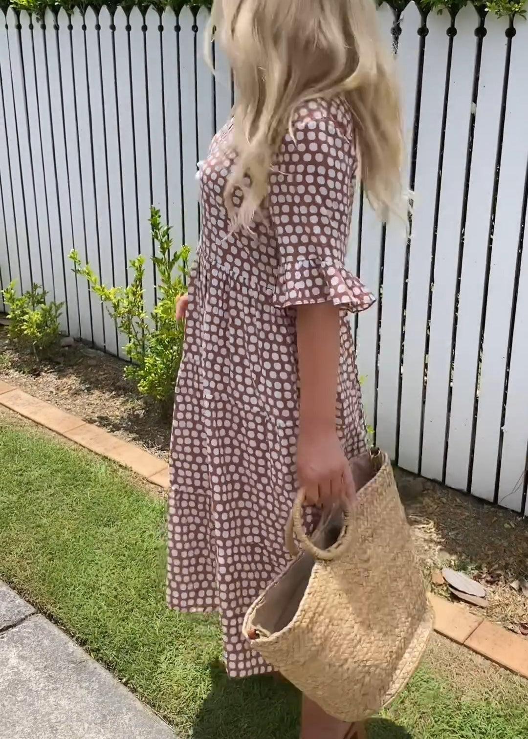 Darcy - Robe mi-longue à manches courtes