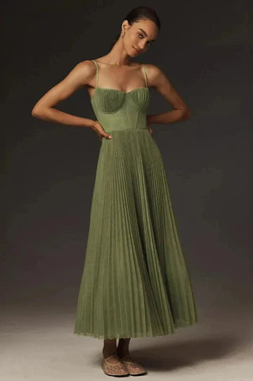 Claire | Robe plissée en tulle avec drapé asymétrique