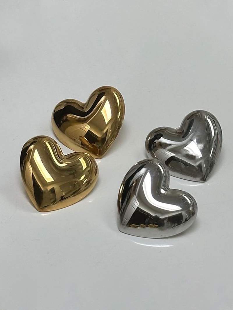 Brigitte | Boucles d'oreilles cœur bébé
