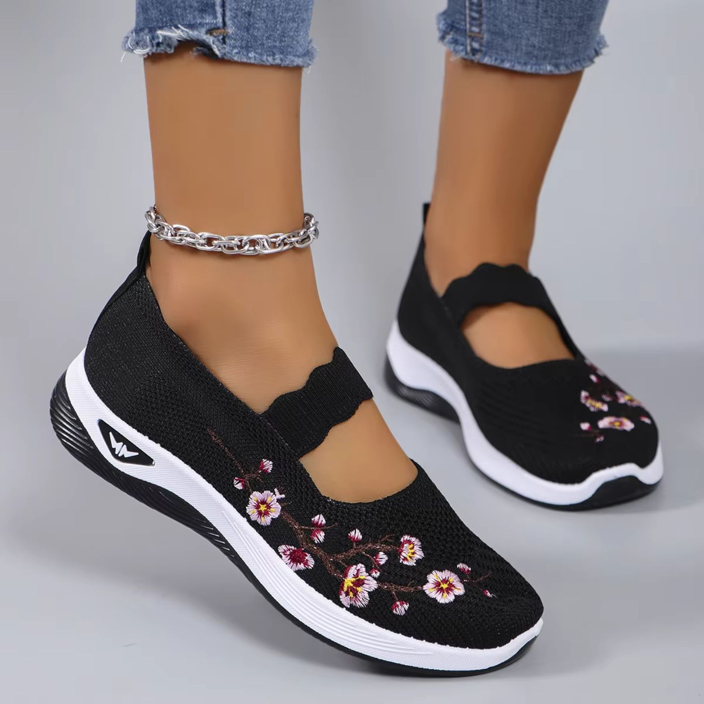 Leona™ - Chaussures Orthopédiques Élégantes et Respirantes