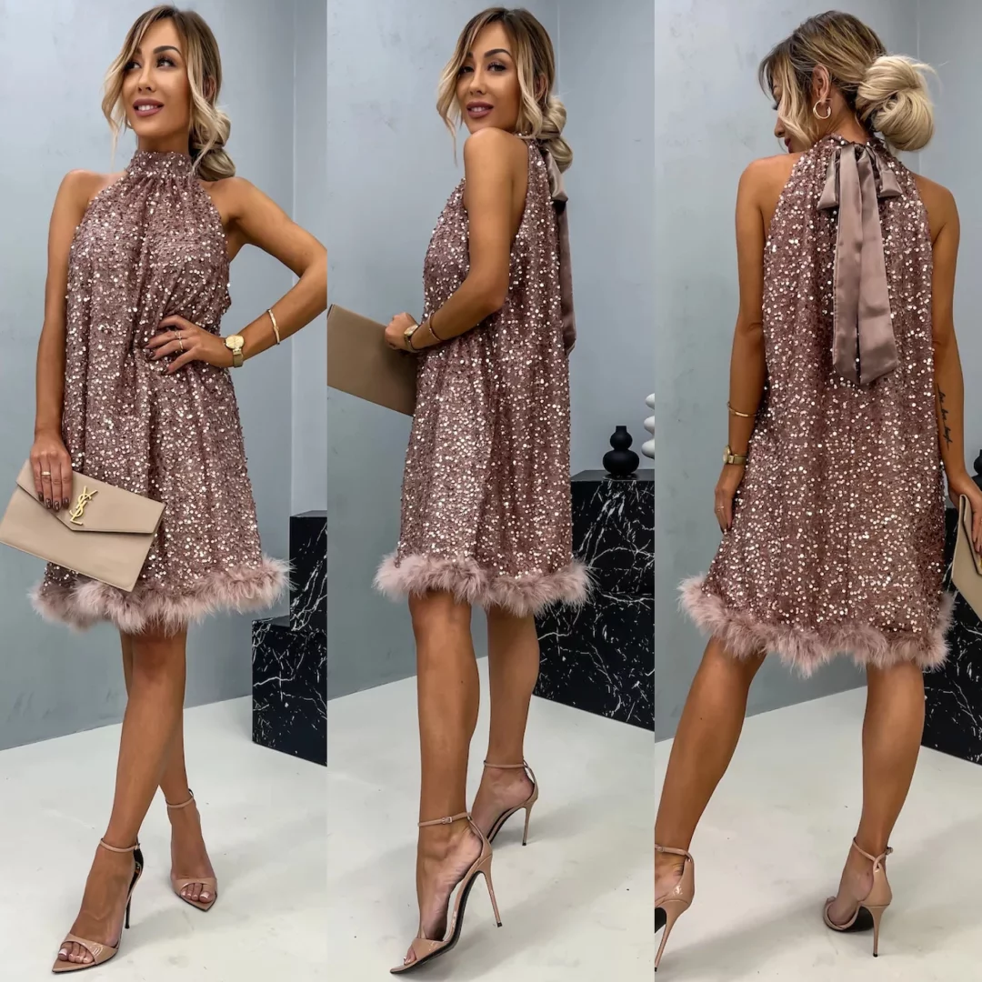 Danielle | Robe Halter en Sequins avec Ourlet en Plumes