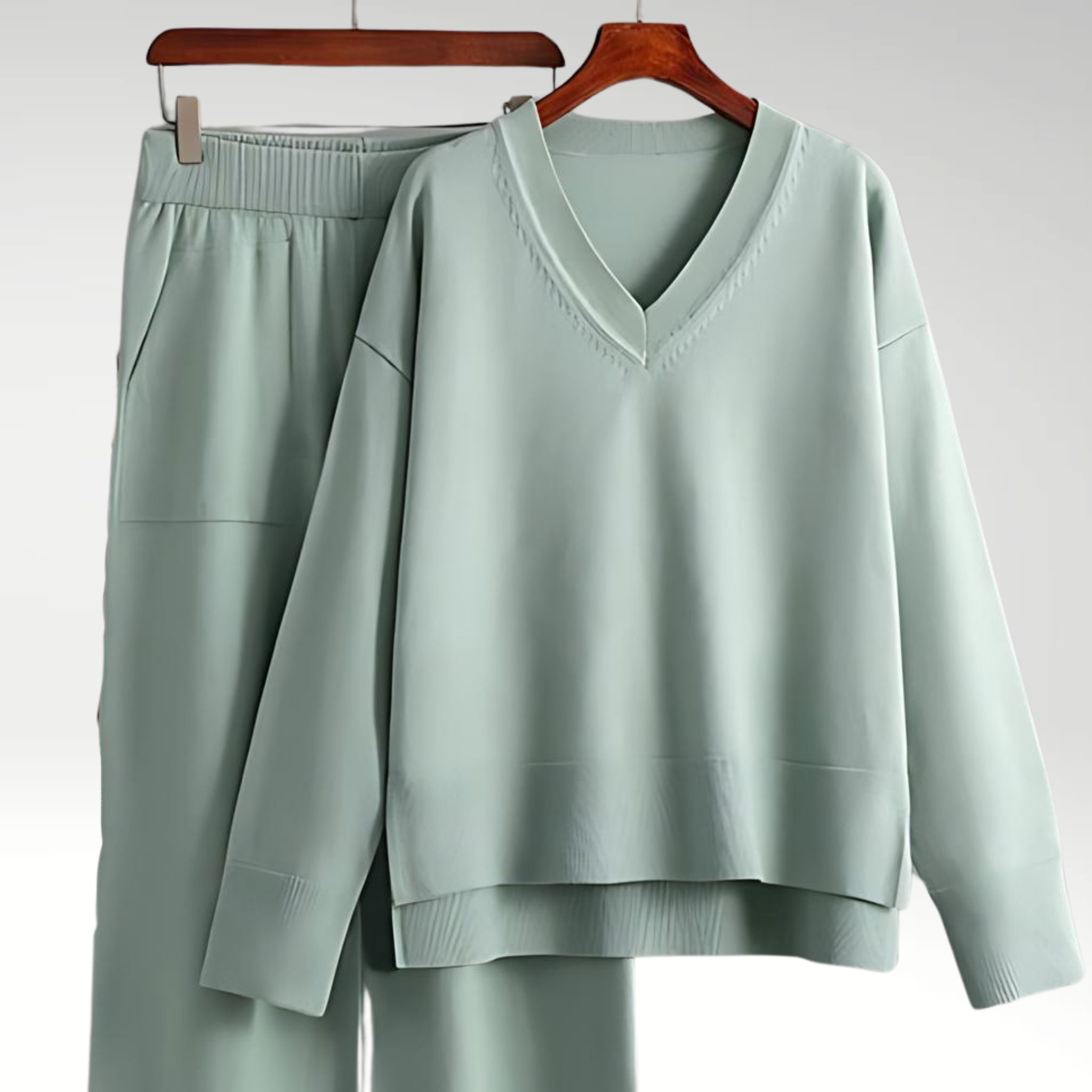 Line | Ensemble deux pièces Luxe à col en V