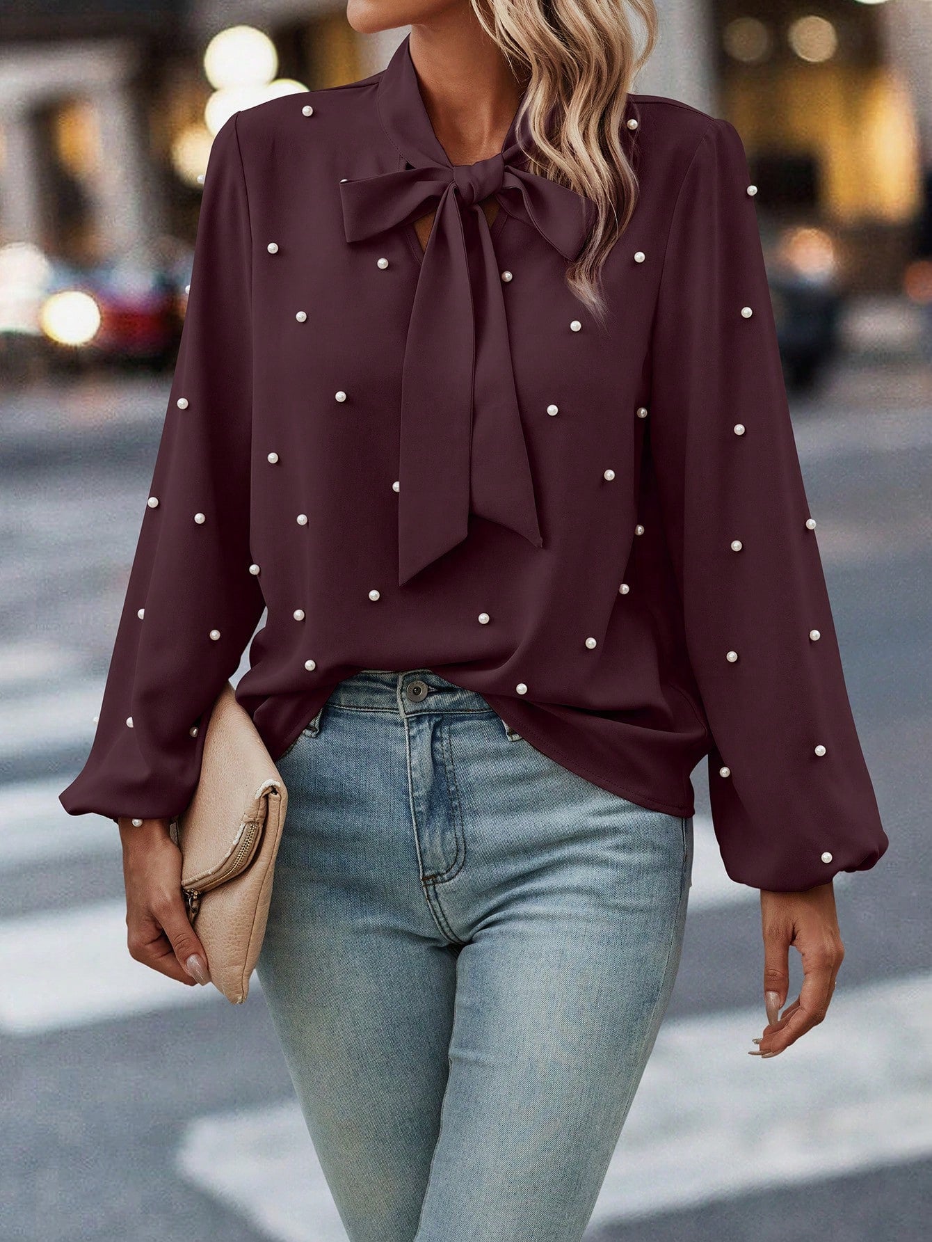 Chloé | Blouse Élégante à Col Noué avec Perles