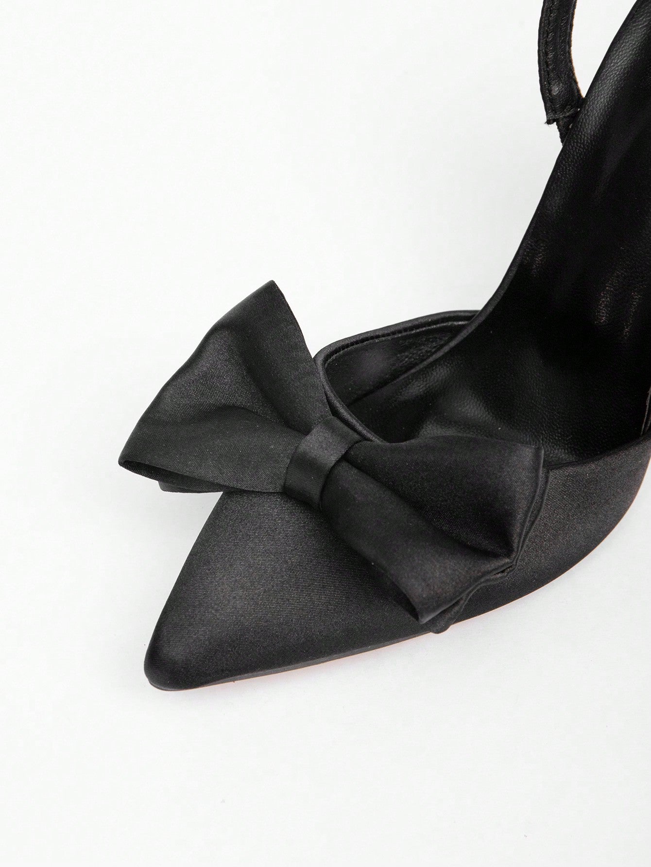 Cleo | Talons Slingback avec Nœud
