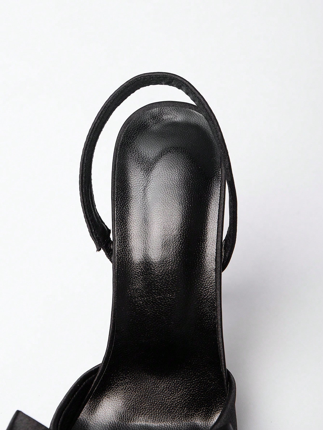 Cleo | Talons Slingback avec Nœud