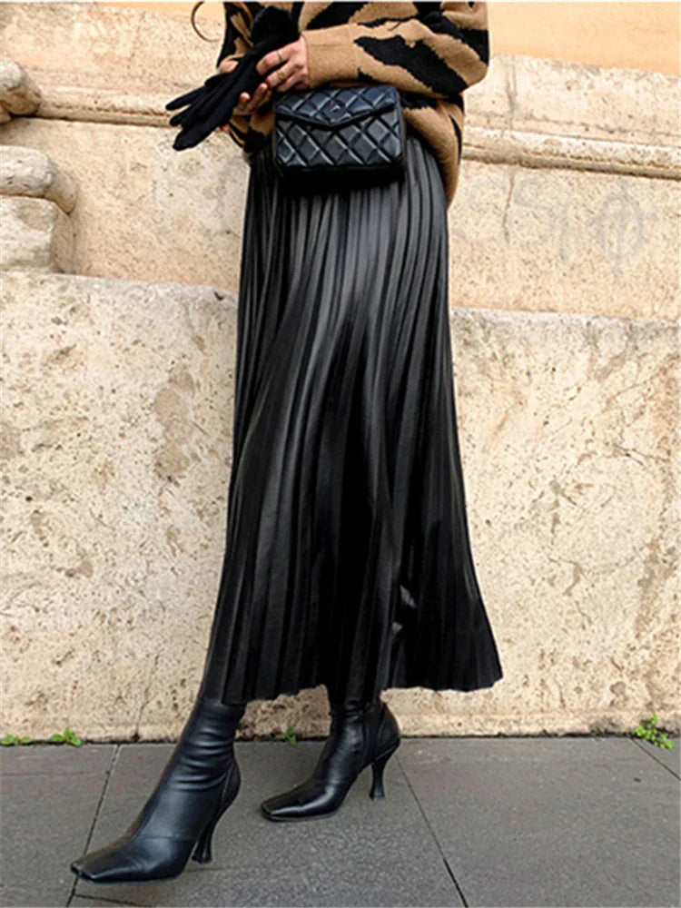 Lison | La Jupe Midi Plissée Luxe