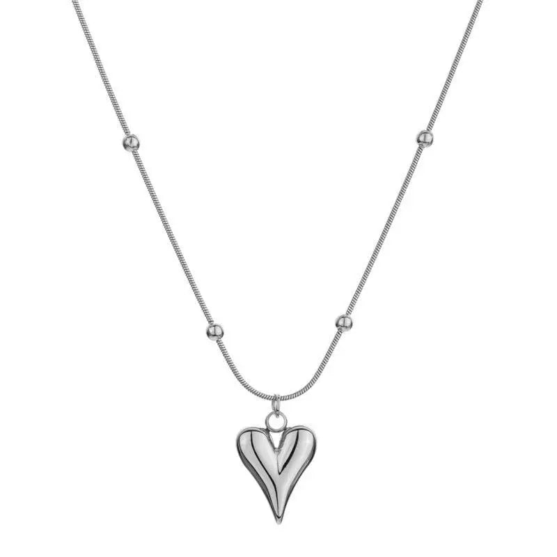 Amélie | Collier Pendentif Cœur Élégant