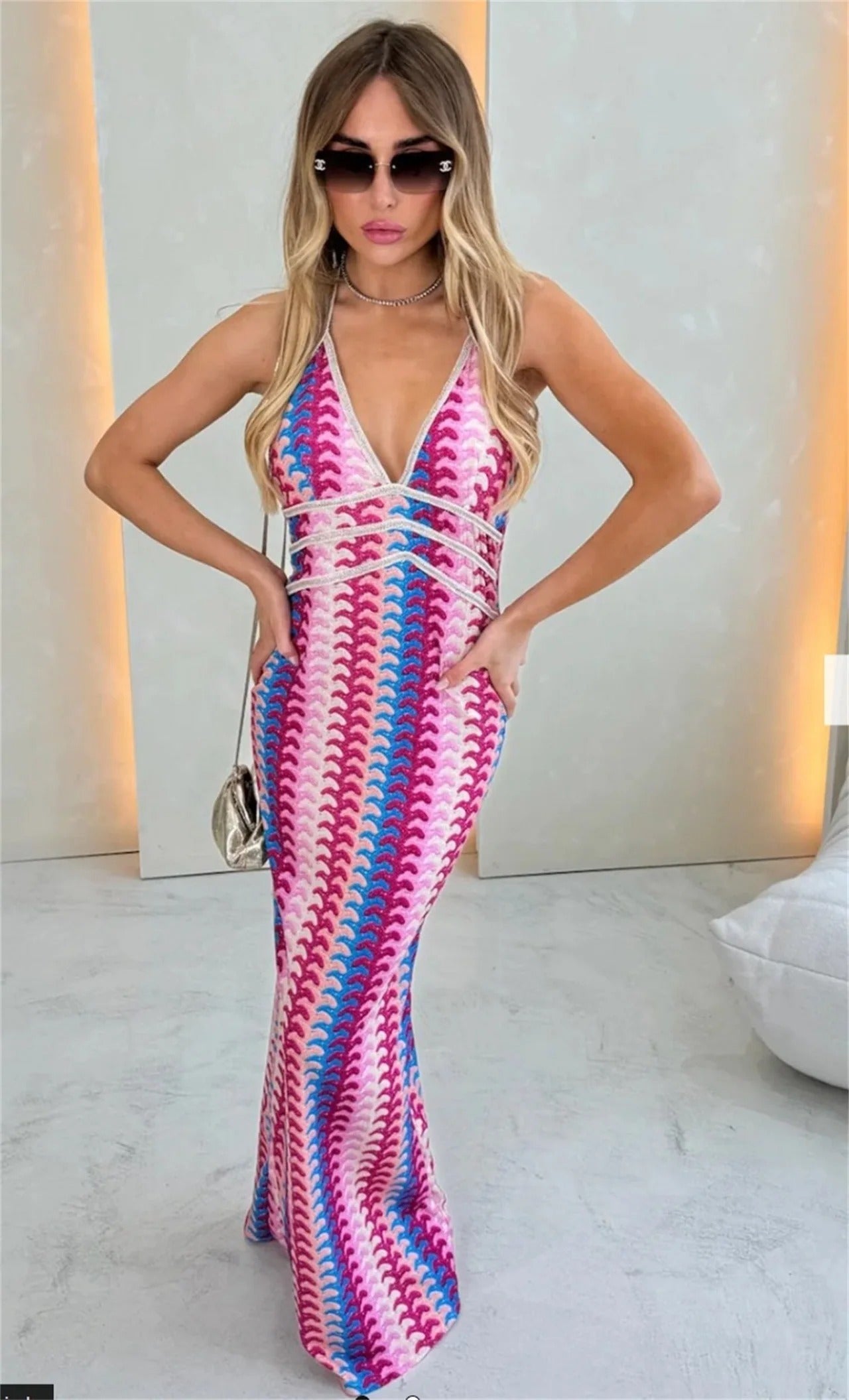 Andie - Robe Chic à Col V